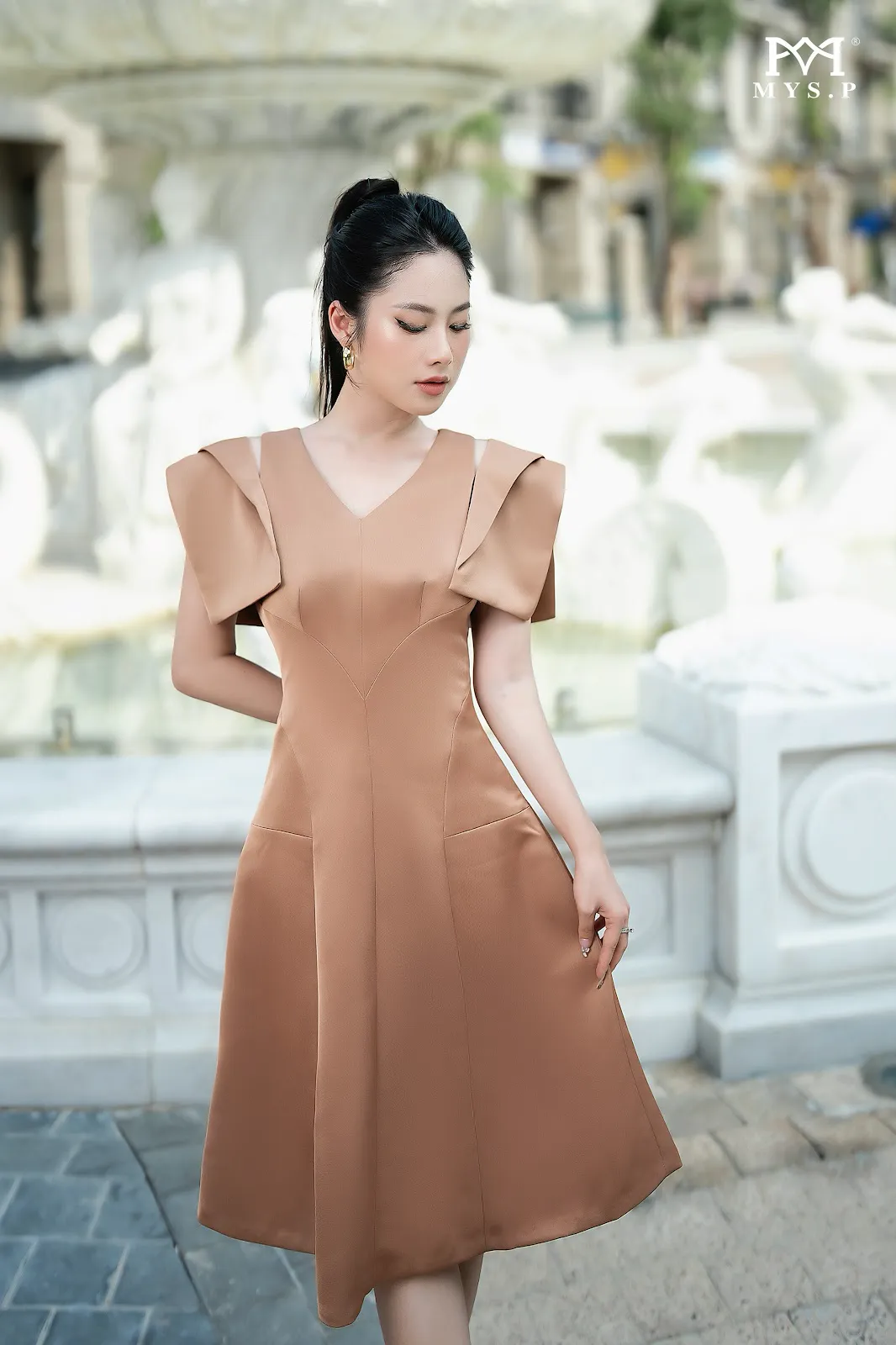 Draggiu dress